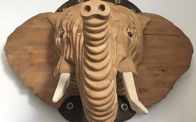 Cabeza elefante de madera en 3D a láminas