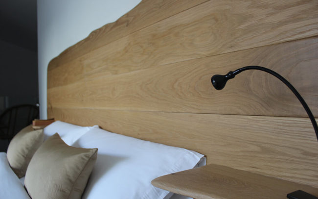 Cabecero roble irregular